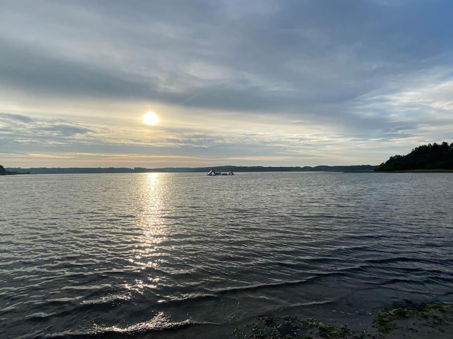 Idyllisk, Historisk Byhus Ved Fjorden I Mariager Bagian luar foto