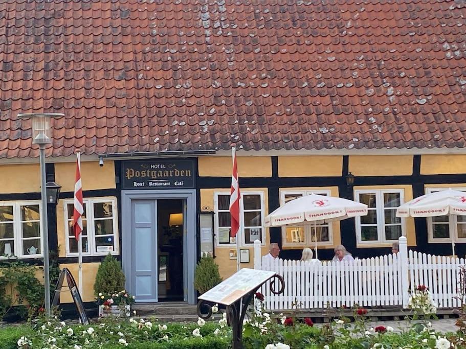Idyllisk, Historisk Byhus Ved Fjorden I Mariager Bagian luar foto